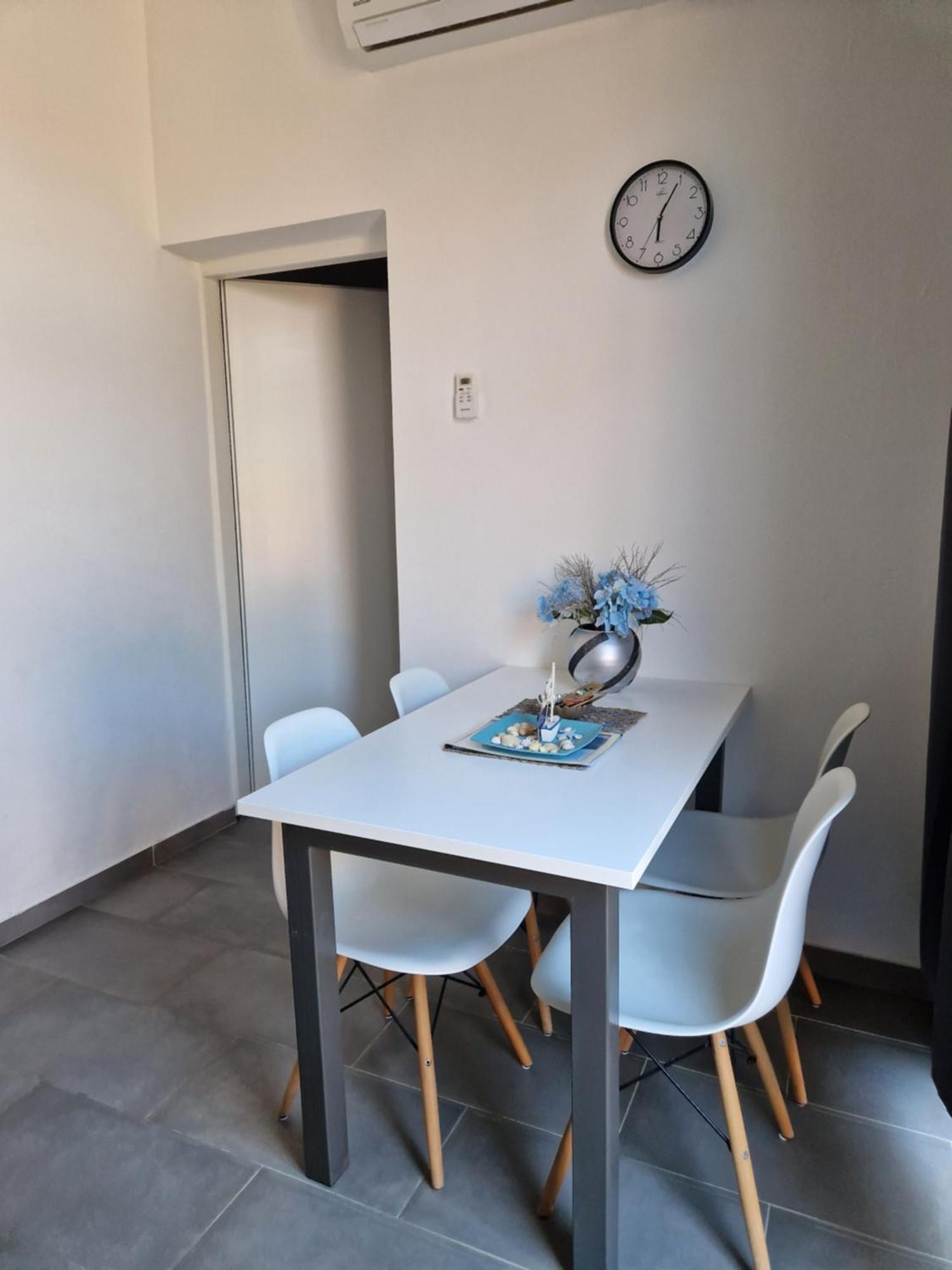 Aurelia Apartments, วีร์ ภายนอก รูปภาพ