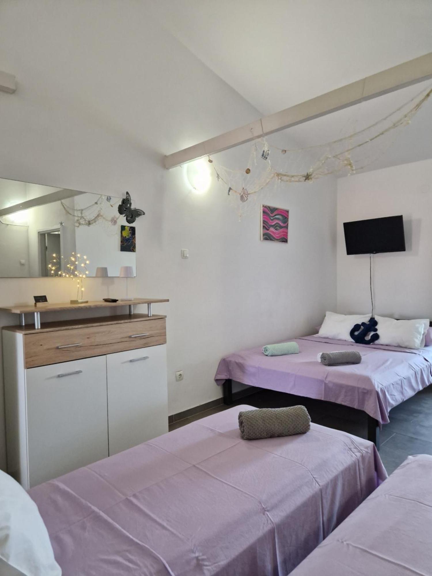 Aurelia Apartments, วีร์ ภายนอก รูปภาพ