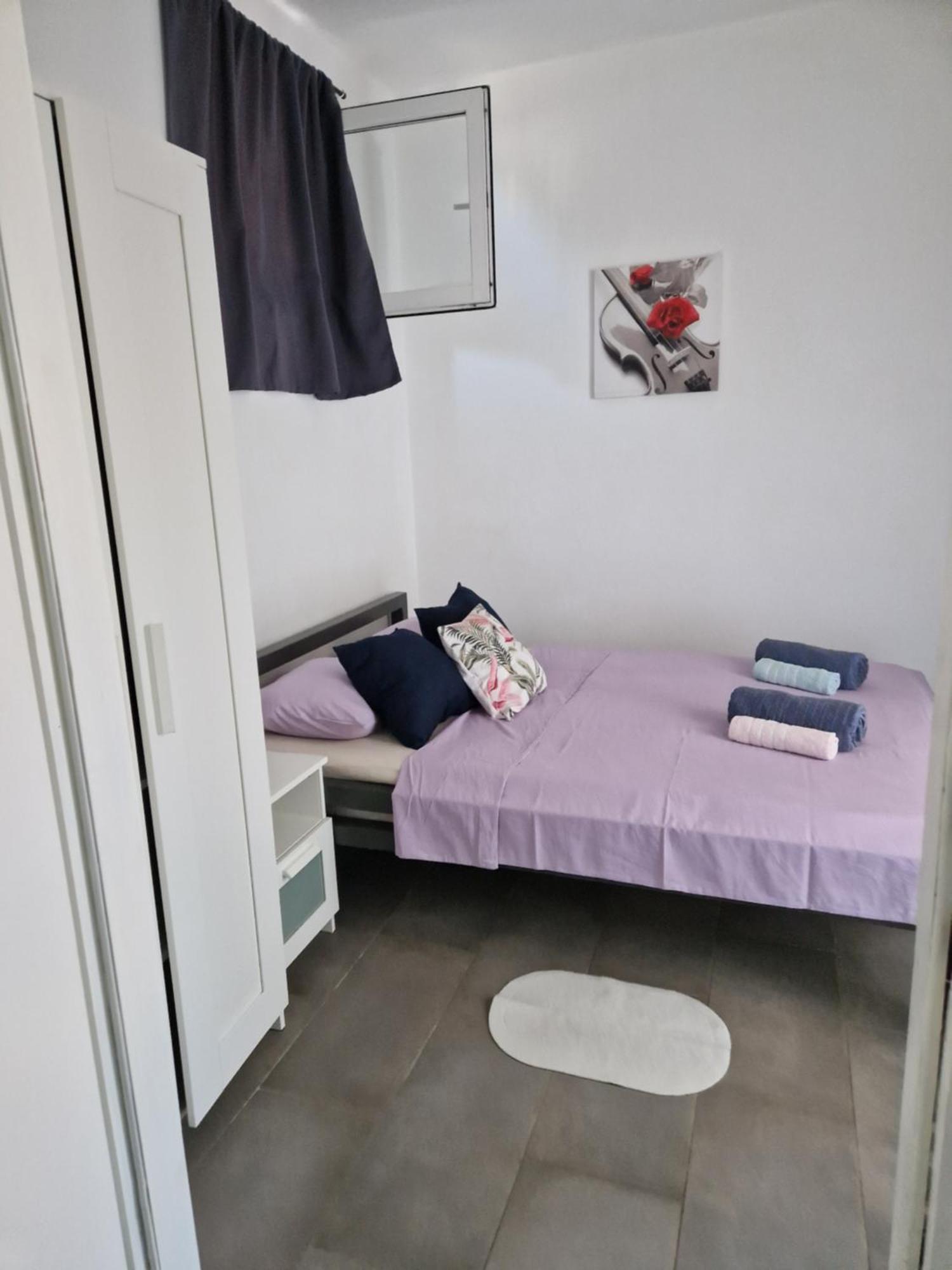 Aurelia Apartments, วีร์ ภายนอก รูปภาพ