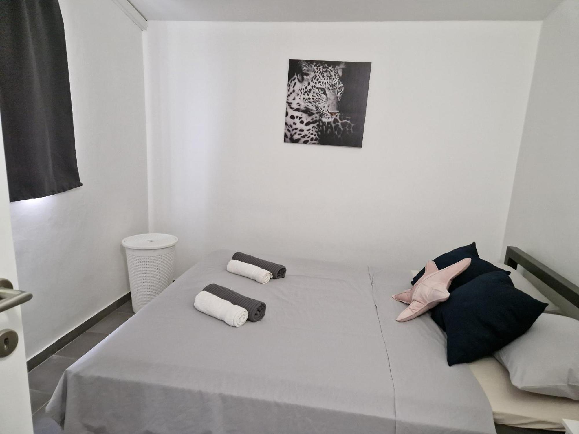 Aurelia Apartments, วีร์ ภายนอก รูปภาพ